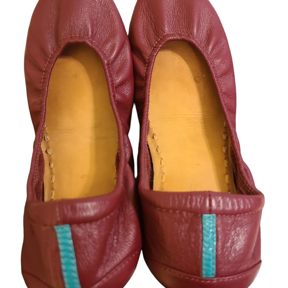 Tieks EUC Burgundy foldable leather ballet flats - Picture 6 of 13